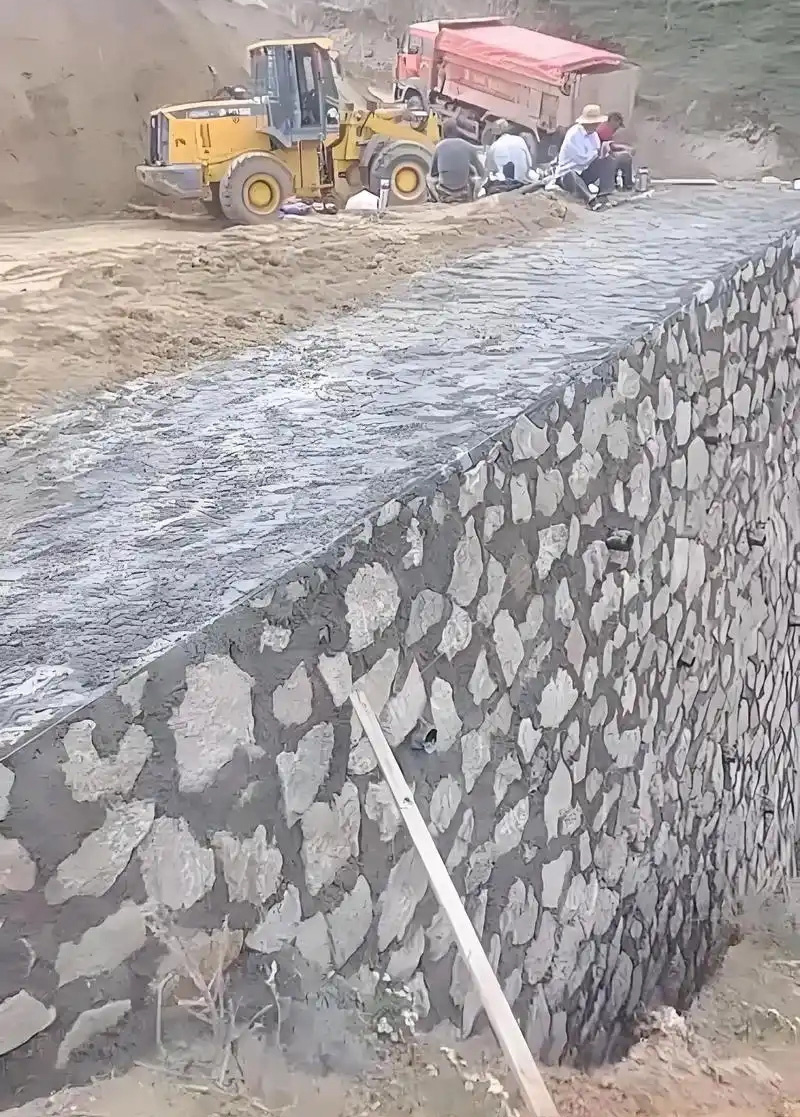 秦皇岛山海关区边坡加固